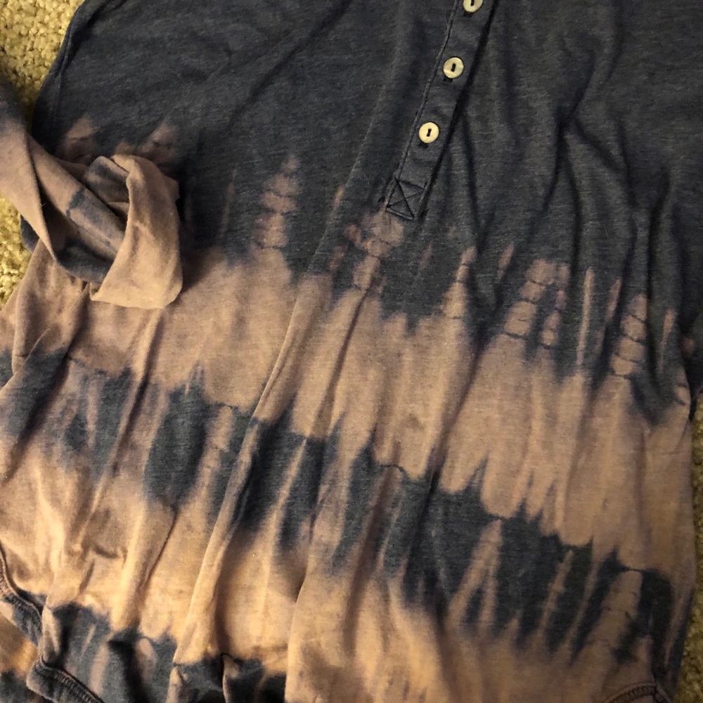 Free People button henley - Picture 3 of 3
